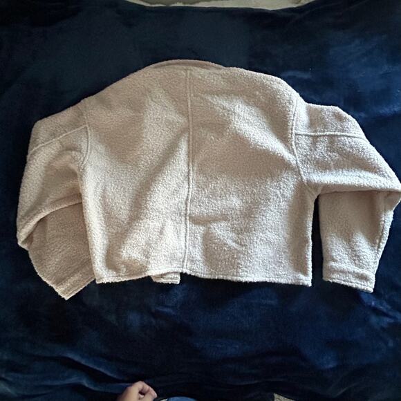 H&M Faux Shearling Cream Crop Jacket M - Picture 6 of 6